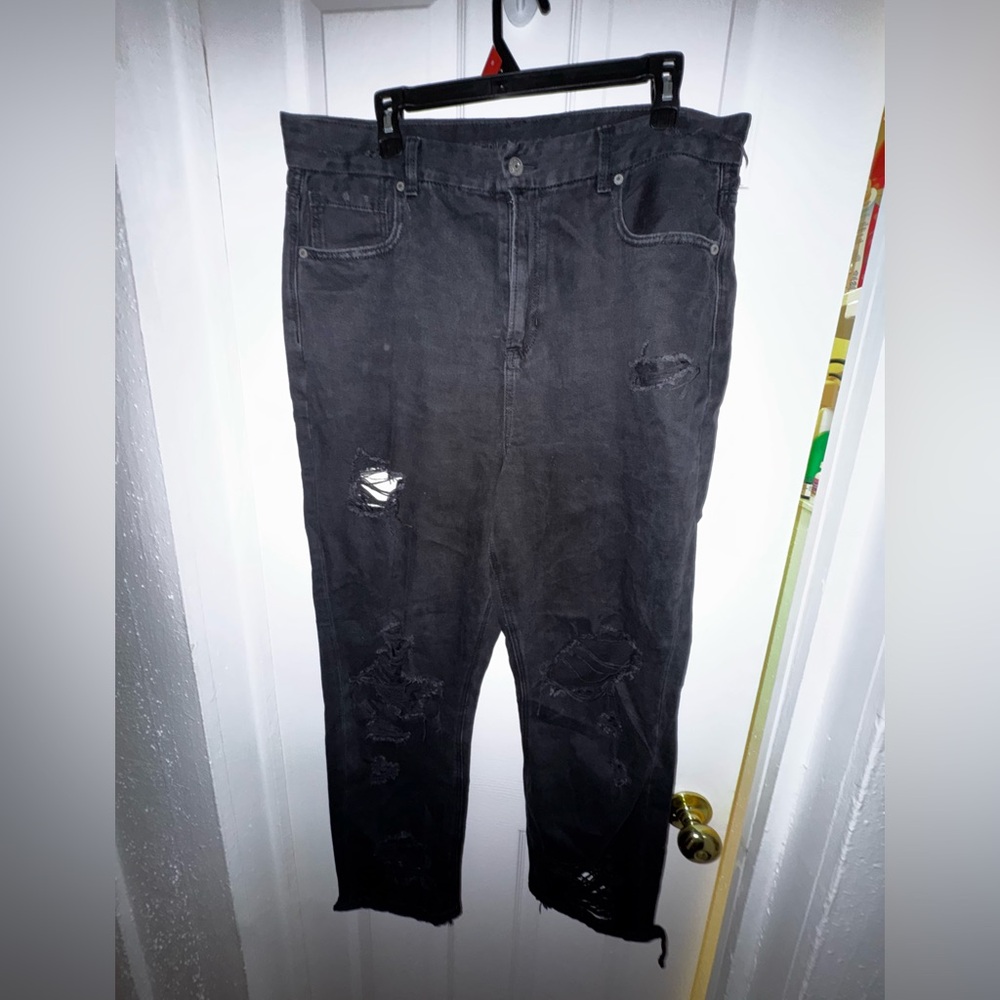 American Eagle Jeans- Curvy Mom Jeans 16